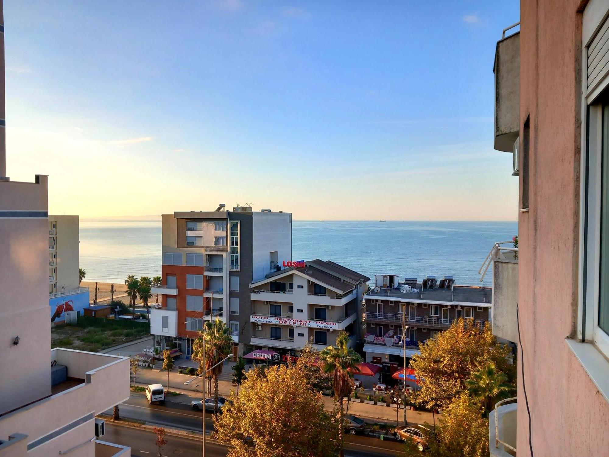 Amaris Apartment Durrës 外观 照片
